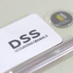 「投資信託で賢く資産形成！NISAとiDeCoを活用した最強の投資戦略」