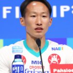 「スタンディングデスクとストレッチデスク：健康と生産性を向上させる究極のオフィス改革ガイド」