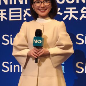 「SNSのやりすぎがグループダイナミクスに与える影響:コミュニケーションはどこへ向かうのか?」