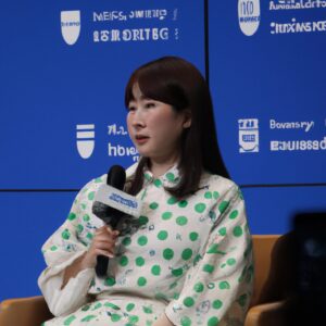 「SNSのやりすぎが招く注意散漫:デジタル時代の集中力を取り戻す方法」