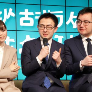 「SNSのやりすぎが企業文化に与える影響：デジタル時代の新たな課題」