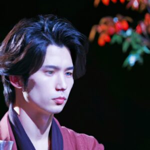 「脳の成長に影響を与えるかもしれない?飲酒の意外な効果とリスクを徹底解析!」